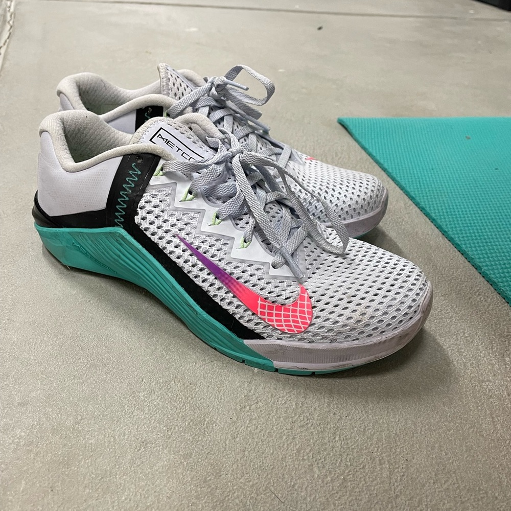 Nike Metcons size 8